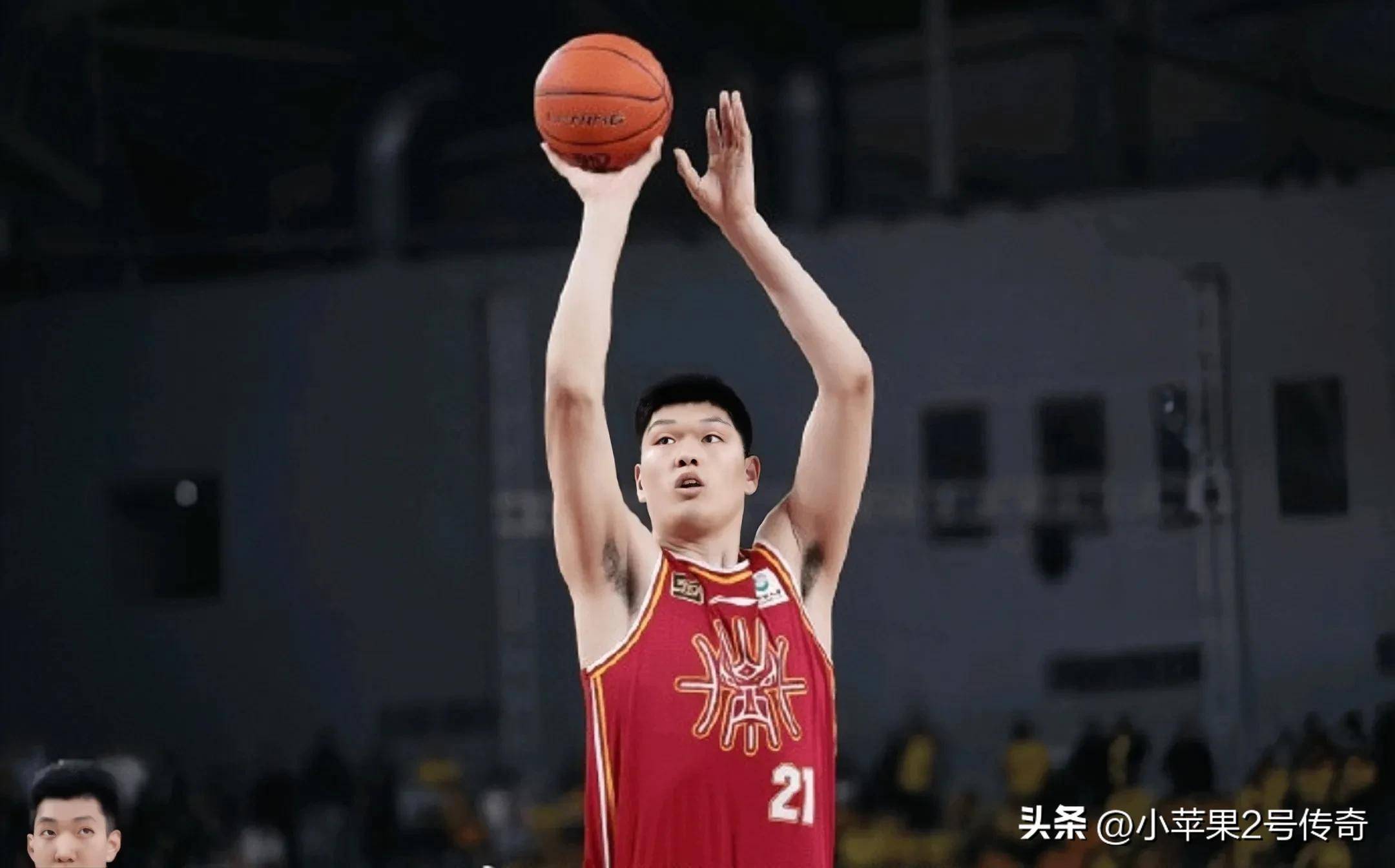 山东队内线发挥稳健，顺利战胜对手的简单介绍